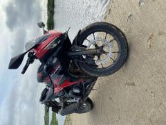 HONDA CBR 150R